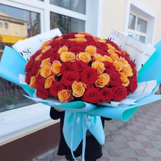 Моно букет из роз