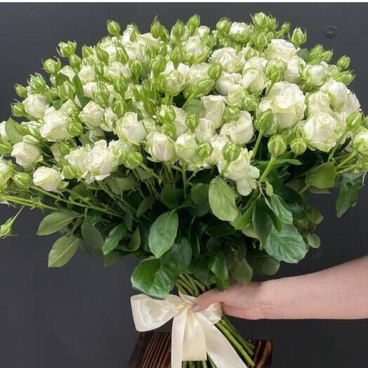 Букет из кустовых роз (21 шт)