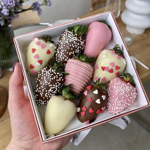 Клубника в шоколаде 9шт