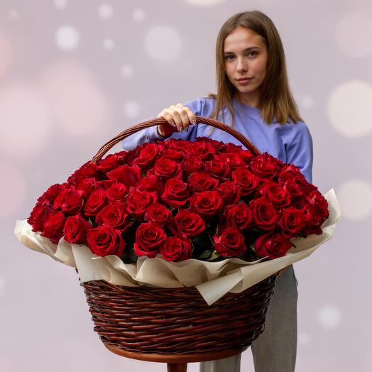 Корзина из 101 красной розы арт.215