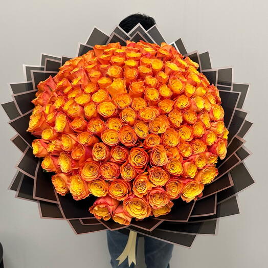 151 Orange roses