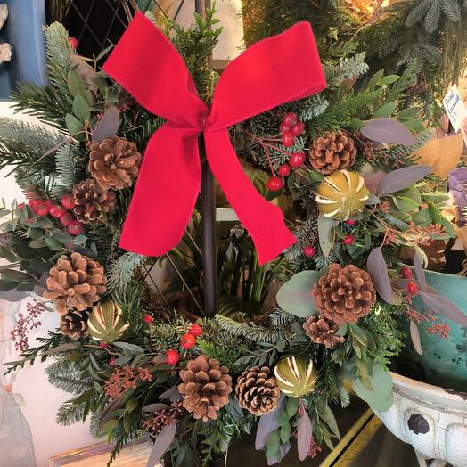 Lime and berry festive wreath