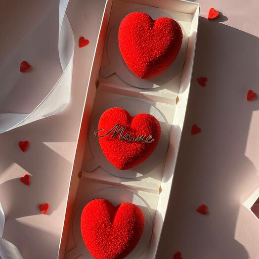 Набор муссовых пирожных, подарок для мамы