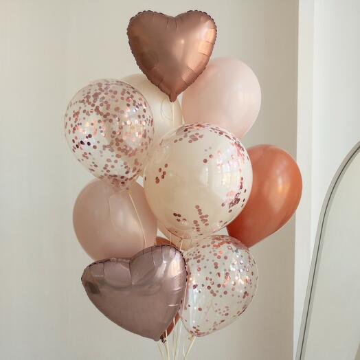 Связка воздушных шаров «Пралине» на грузе | 11 шаров