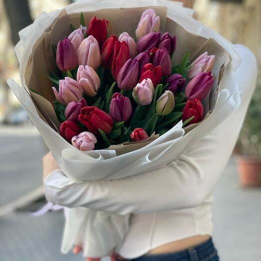 Tulips 29 pieces