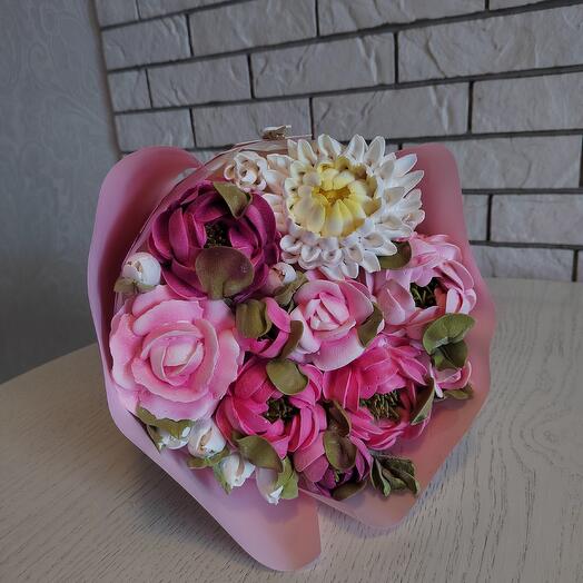 Букет из зефира пионы, хризантемы, розы, 21 см