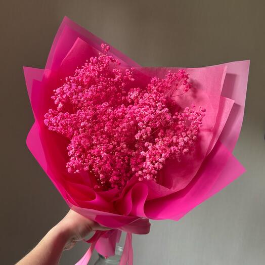 Букет из ярко-розовой стабилизированной гипсофилы