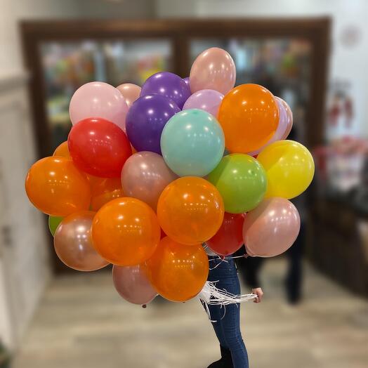 Огромный сет из ярких шаров 45 штук