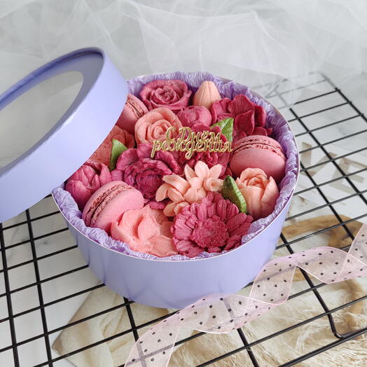 Коробочка с зефирными цветами