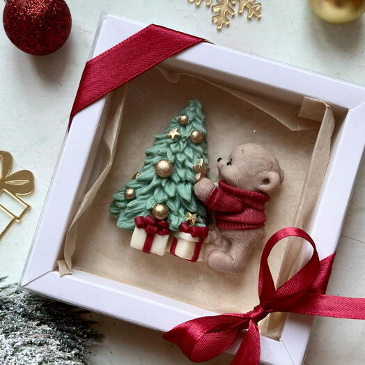 Новогодний мишка из белого шоколада