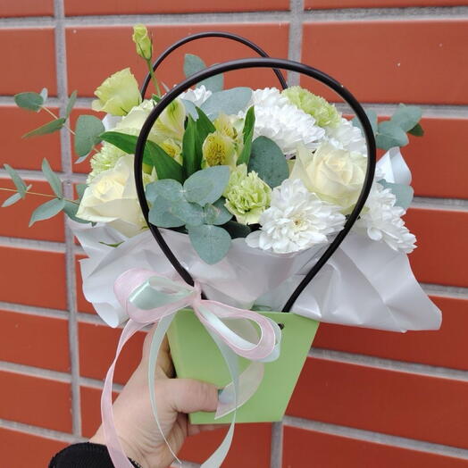 Композиция с хризантемами S