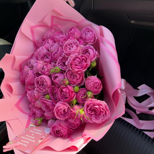 Букет из пионовидных розовых роз 🎀
