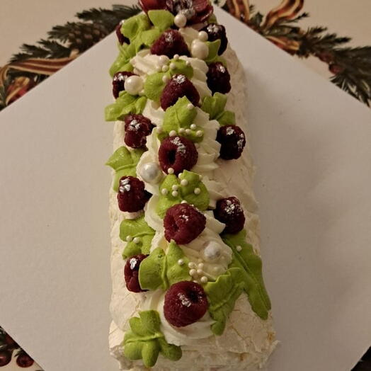 Меренговый рулет