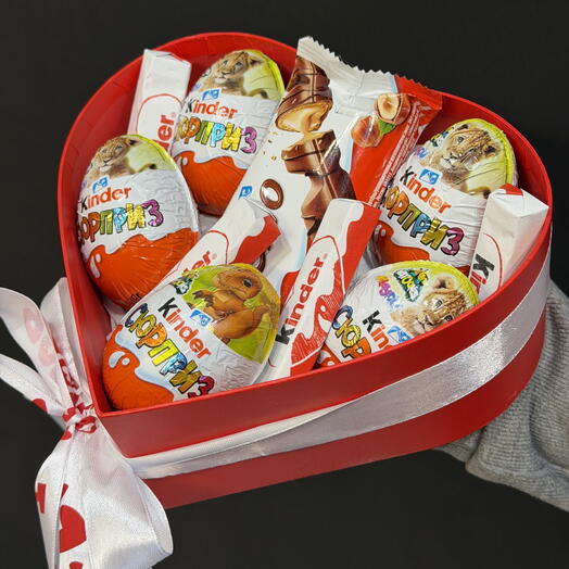 Набор Kinder в подарочной упаковке «Ну очень вкусно»