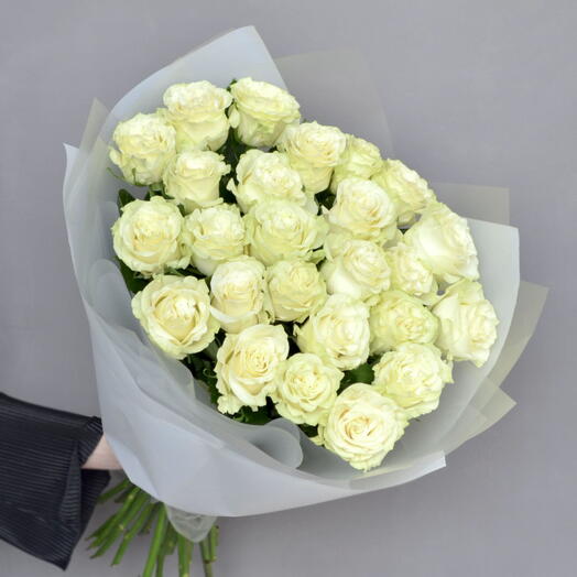 Ramo de 25 rosas blancas