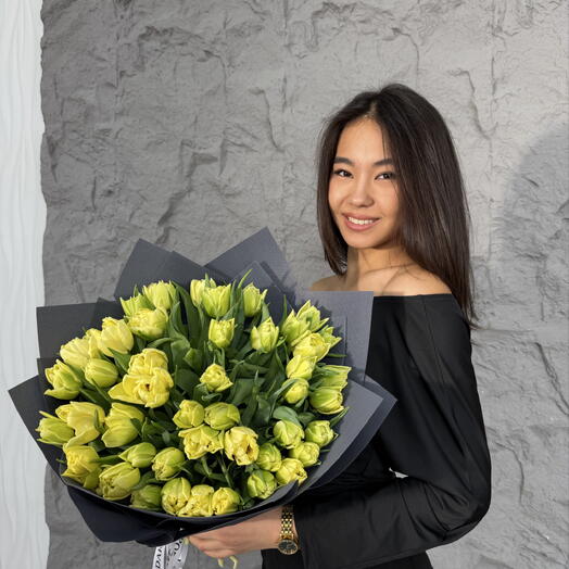 51 пионовидны тюльпан