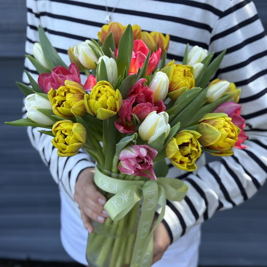 Mix de tulipas em vaso - Escolha do florista - 25 hastes