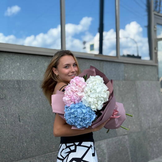 Букет из пышных гортензий ☁️🌸