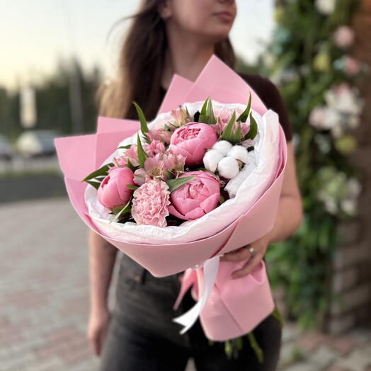 Нежный букет с пионами🌸