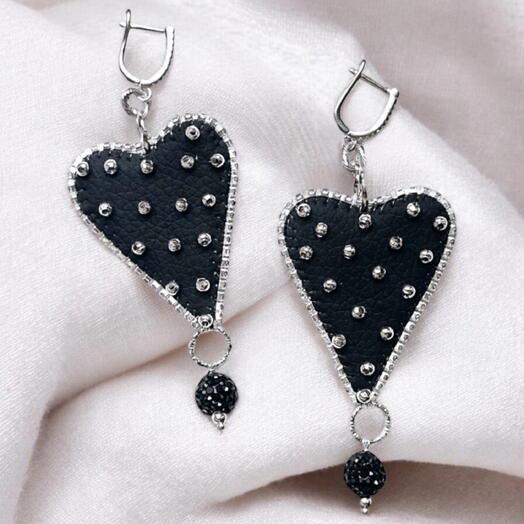 Серьги Black hearts