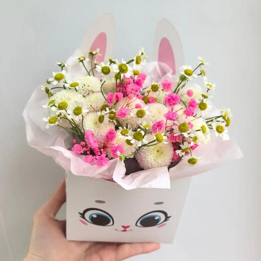 Композиция комплимент в коробочке "Зайчик"