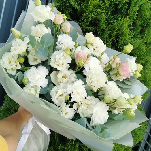 Букет эустома и диантусы🌸