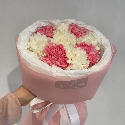 Нежный букет из 9 розово-белых диантусов🌸