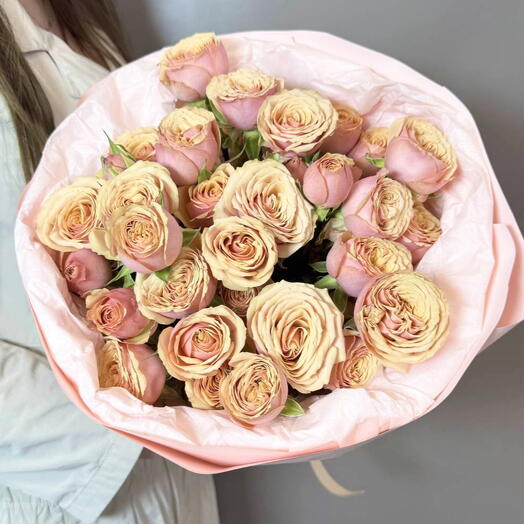 Букет с кустовой розой🌸💞
