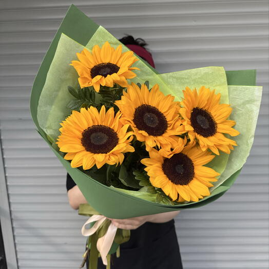 Букет из 5 подсолнухов 🌻