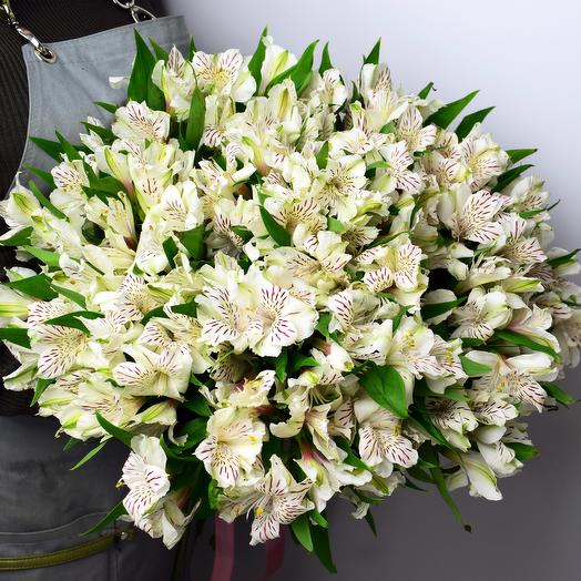 Букет из 35 альстромерий