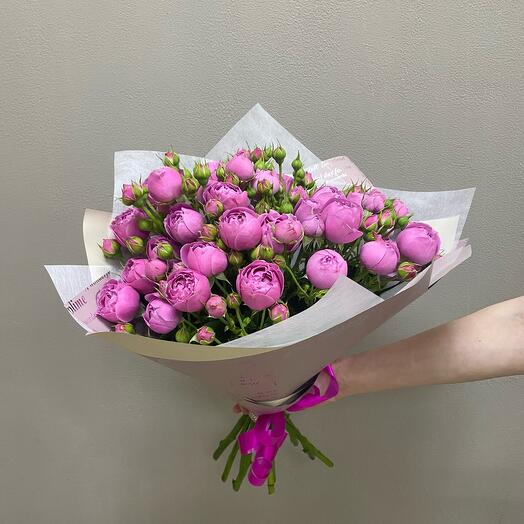 Peony-shaped bush roses