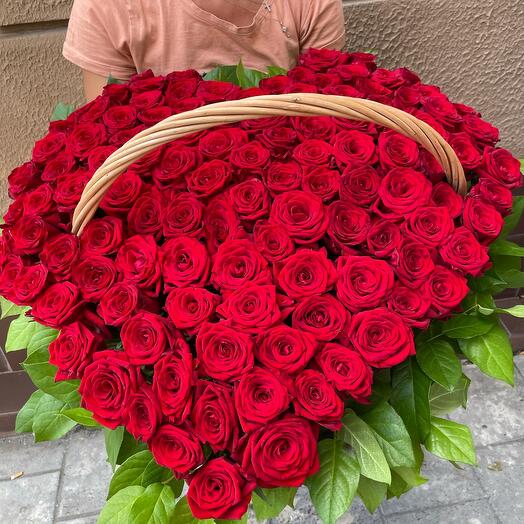 Basket large Heart of roses