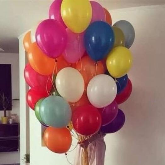 25 colorful balloons