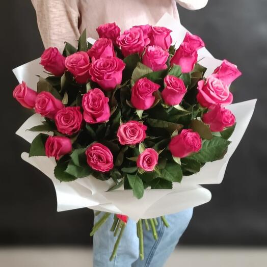 Bouquet of 25 red roses