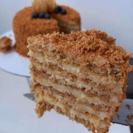 Медовик с кокосовой карамелью
