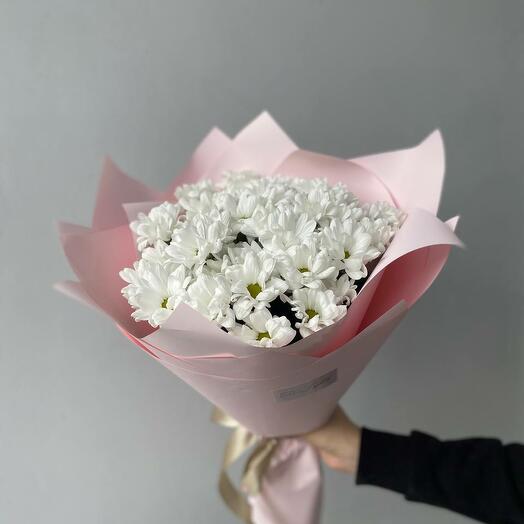Bouquet of 7 white chamomile chrysanthemums