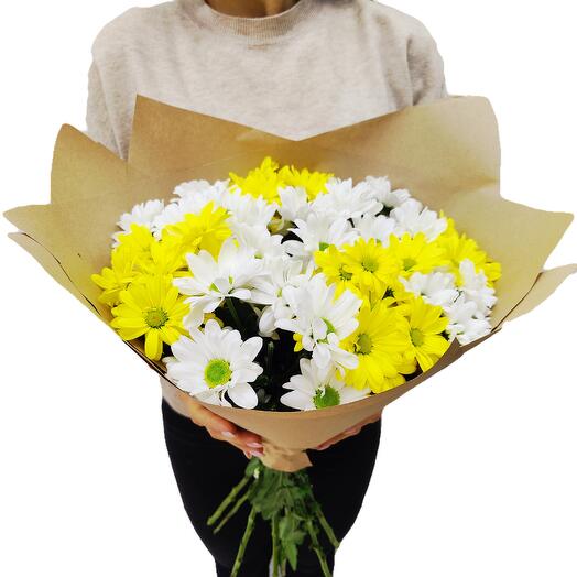 Букет из цветной хризантемы