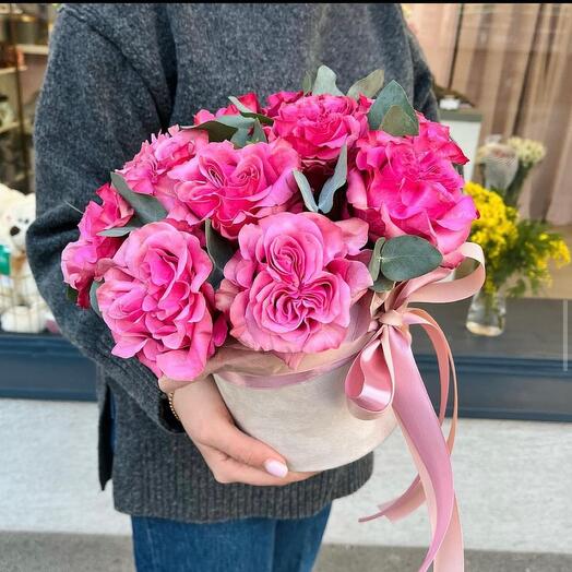 Ніжний флавербокс з півоній