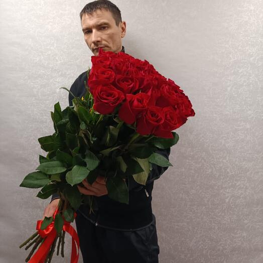 Розы 25 штук 70 см милая