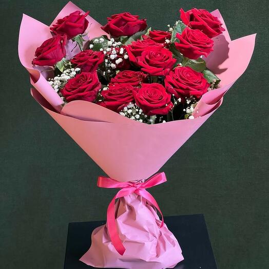 Bouquet of red roses "Charm"