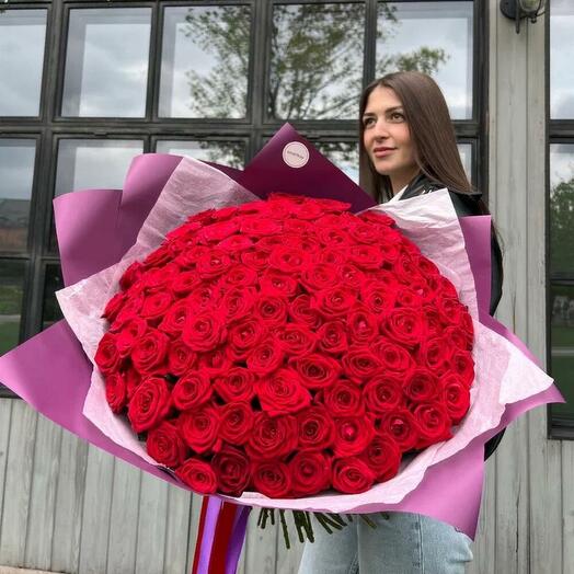 101 Красная Роза 60 см в упаковке