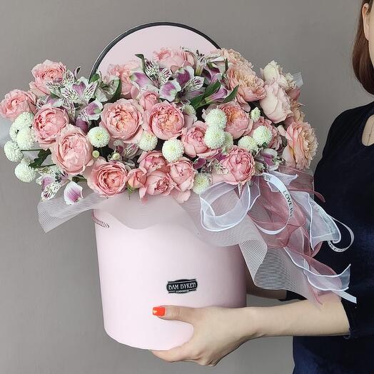 Цветы в коробке размер L