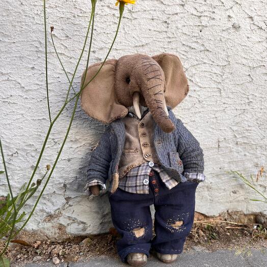 Интерьерная кукла. Брутальный стиляга Мr.Elephant