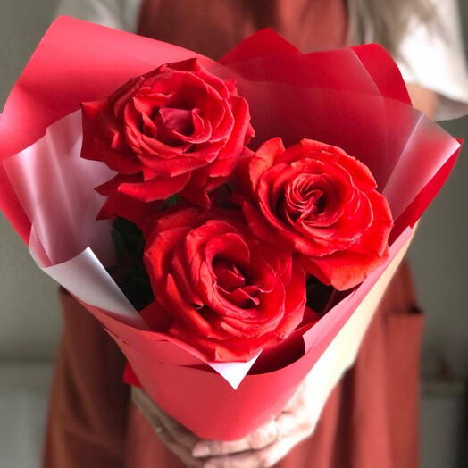 Ramo de piropos 3 rosas