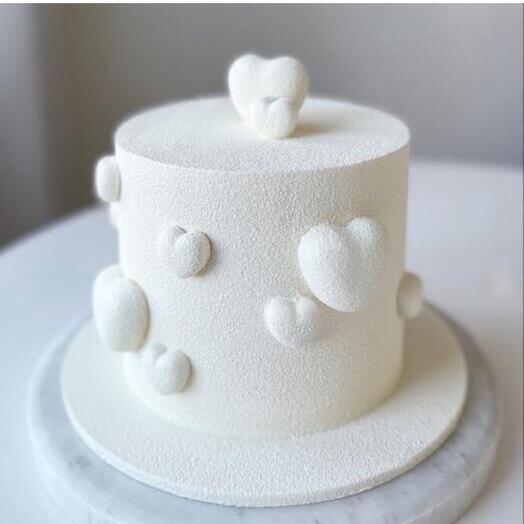 Торт белое сердце