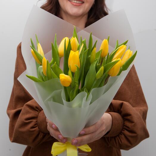 Букет желтых тюльпанов, 15 шт., 45 см. Florentika