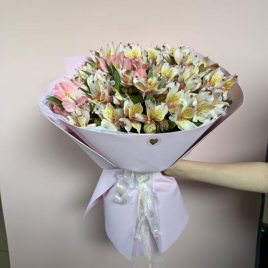 Микс из альстромерии
