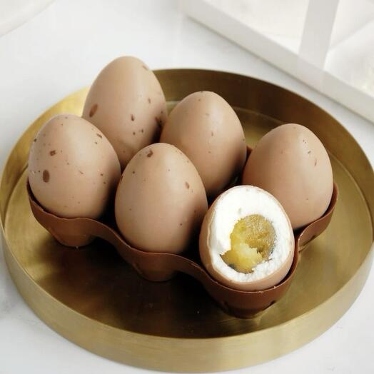 Шоколадное яйцо на Пасху