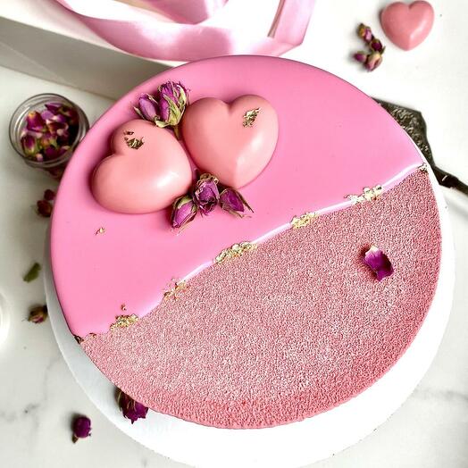 Муссовый торт с сердцами