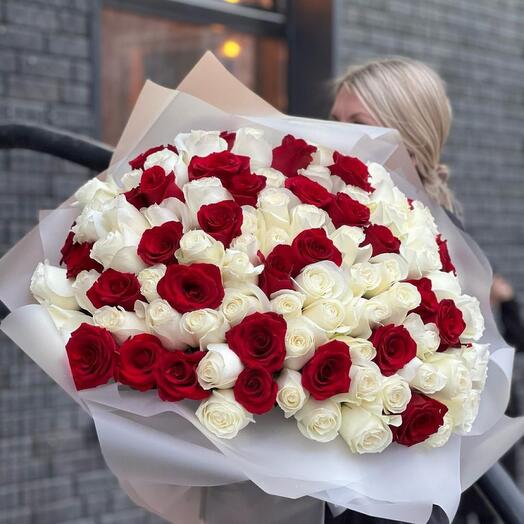 Шикарный букет роз